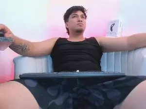 Cam4 Adult Webcam of Oilmen22