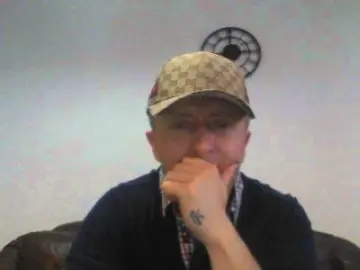 Cam4 Adult Video Chat of KingOfCumalott