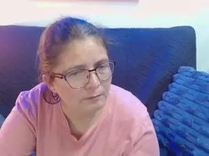 Cam4 Sex Cam of Linda_banks_