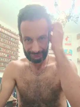 Cam4 Live Porn of Misterhaifa20