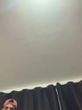 Cam4 Adult Video Chat of Levi_Henrique