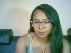 Cam4 Nude Webcam of Yummy_sitraka