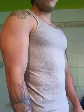 Cam4 Sex Chat of Mirko_sexy96
