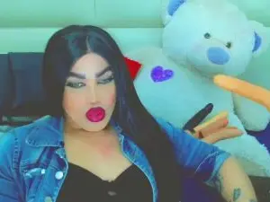 Cam4 Live Porn of LilieRousse