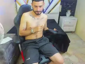 Cam4 Best live sex cam show of BrunoCarzon