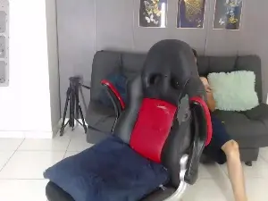 Cam4 Live Sex Cam of james_bigc0ck20