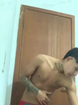 Cam4 Free Porn Cam of MARENTO23CMM