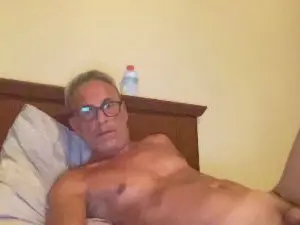 Cam4 Live Porn of kucukessek73