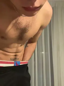 Cam4 Live Sex Cam of Reedtwink