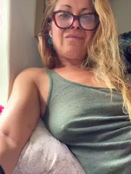 Cam4 Best live sex cam show of Kinkibubble