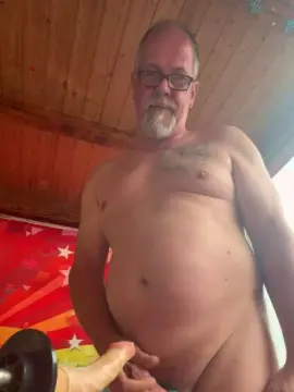Cam4 Free Live Porn of Queersali66