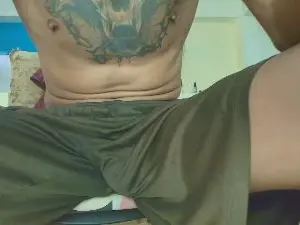 Cam4 Free Porn Cam of bigcentauro233