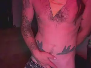 Cam4 Live Porn of WellHello69
