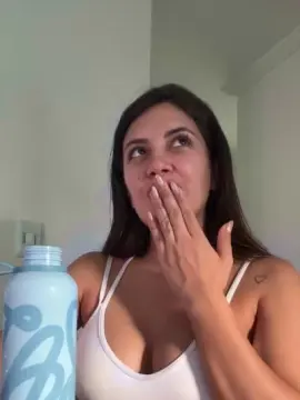 Cam4 Free Live Porn of Tropicoqueta