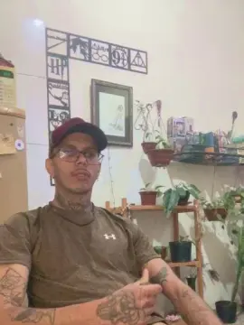 Cam4 Live Porn of Klinger30