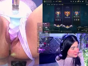 Cam4 Watch Live Sex Cams of DaphneContry