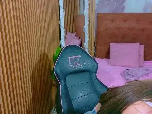 Cam4 Free Live Porn of Krystal_tay