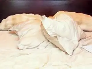 Camsoda Nude Webcam of christynaross