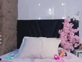 Camsoda Adult Video Chat of miss-nahomi