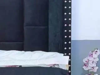 Camsoda Sex Chat of miss-nahomi
