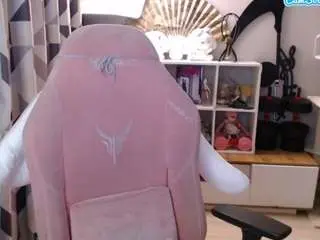 Camsoda Watch Live Sex Cams of evettejessick