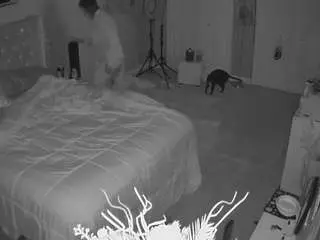 Camsoda Adult Video Chat of voyeurcam-house-charleys-room