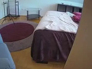 Camsoda Nude Webcam of voyeurcam-julmodels-whitebed-6
