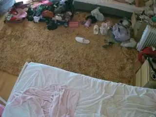 Camsoda Live Porn of voyeurcam-julmodels-whitebed-5
