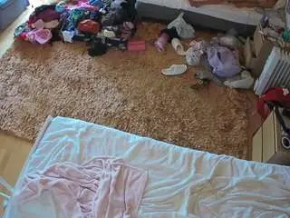 Camsoda Live Porn of voyeurcam-julmodels-whitebed-5