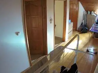 Camsoda Live Sex of voyeurcam-julmodels-hall-2nd