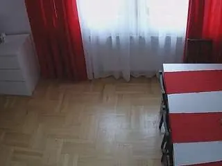 Camsoda Free Porn Cam of voyeurcam-julmodels-dining-2