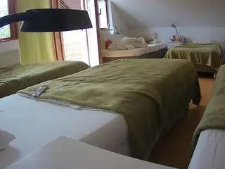 Camsoda Adult Webcams of voyeurcam-julmodels-bed-2