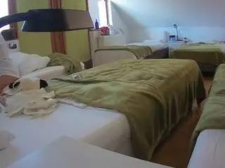 Camsoda Adult Webcams of voyeurcam-julmodels-bed-2