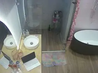 Camsoda Free Porn Cam of voyeurcam-casa-salsa-bathroom-6