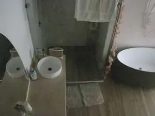 Camsoda Free Live Porn of voyeurcam-casa-salsa-bathroom-6