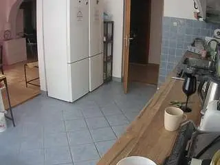 Camsoda Watch Live Sex Cams of voyeurcam-julmodels-kitchen
