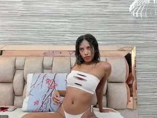 Camsoda Best Webcam of ikia-lopezz