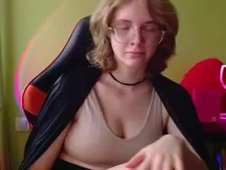 Camsoda Best Webcam of pennydelight
