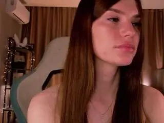 Camsoda Free Live Porn of karenalaycox
