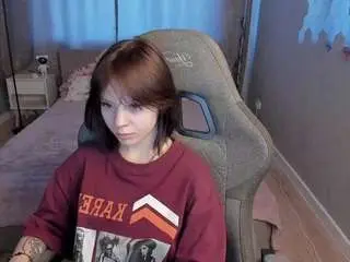 Camsoda Adult Video Chat of loly-cutt1e