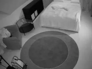 Camsoda Free Live Porn of voyeurcam-julmodels-whitebed-1