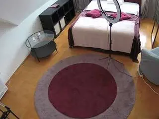 Camsoda Free Live Porn of voyeurcam-julmodels-whitebed-1