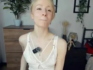 Camsoda Live Sex of elenoramowatt
