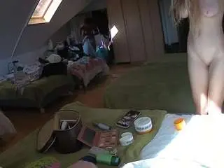 Camsoda Live Porn of voyeurcam-julmodels-bed-3