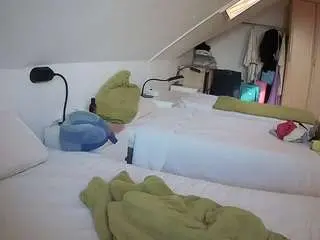 Camsoda Adult Video Chat of voyeurcam-julmodels-bed-4