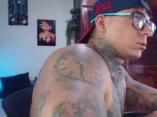 Camsoda Live Sex of maxstron111