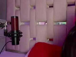 Camsoda Free Live Porn of valeriekay1