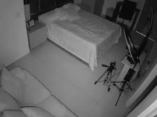 Camsoda Nude Webcam of voyeurcam-casa-salsa-bedroom-11