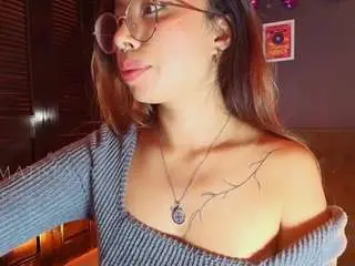 Camsoda Private Sex Chat of amaarella28
