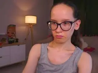 Camsoda Nude Webcam of lynettebails